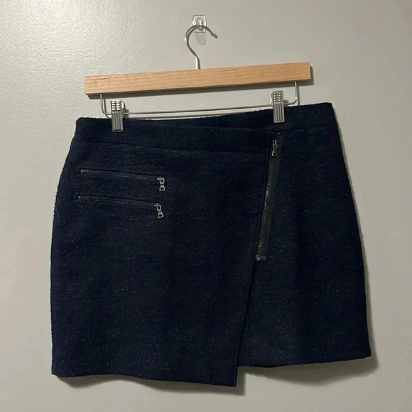 BCBGMaxAzria Lizzy Tweed Mini Midnight  Blue - Picture 4 of 11